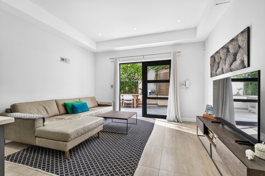 To Let 4 Bedroom Property for Rent in Camps Bay Western Cape